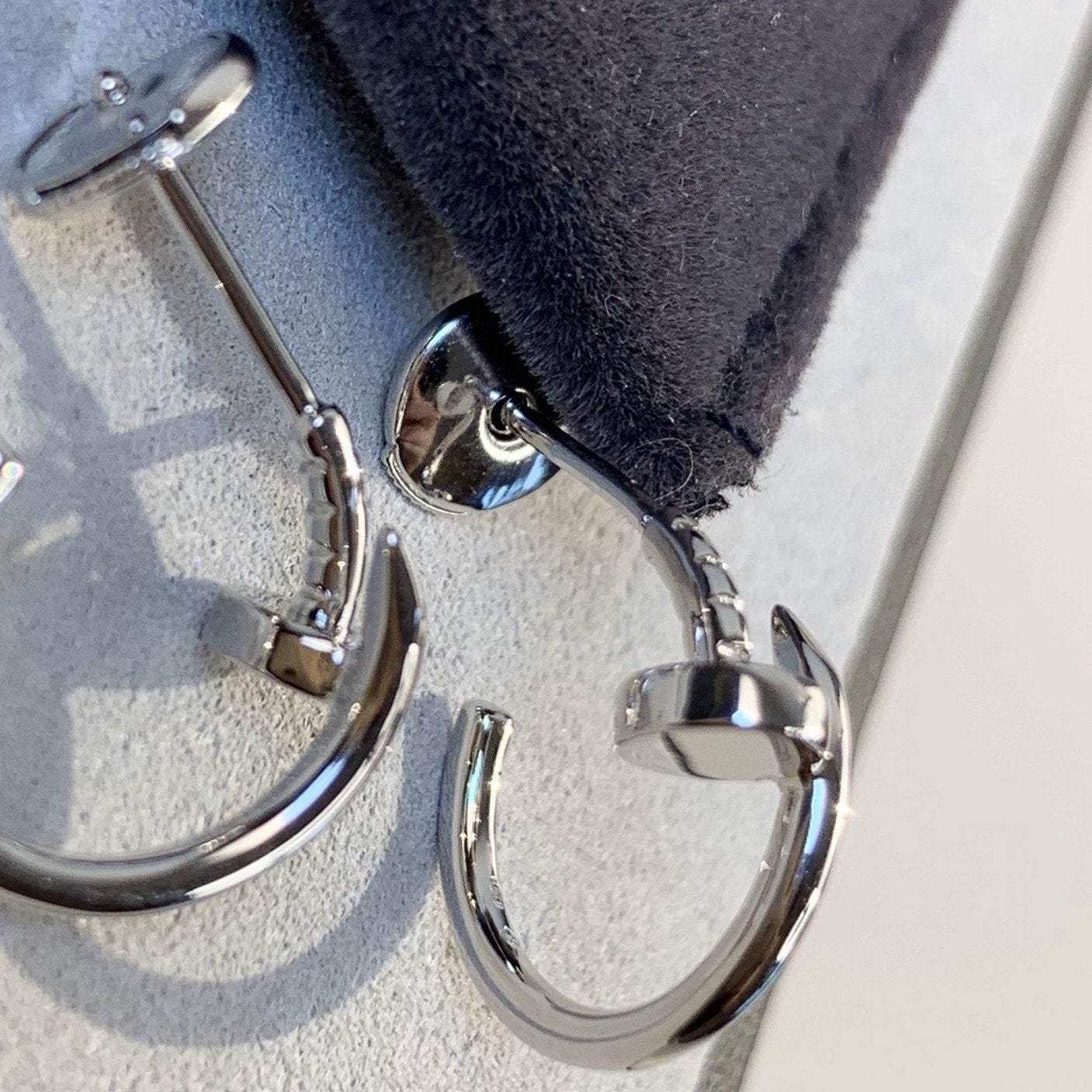 [Vellora Opalyn]JUSTE EARRINGS SILVER