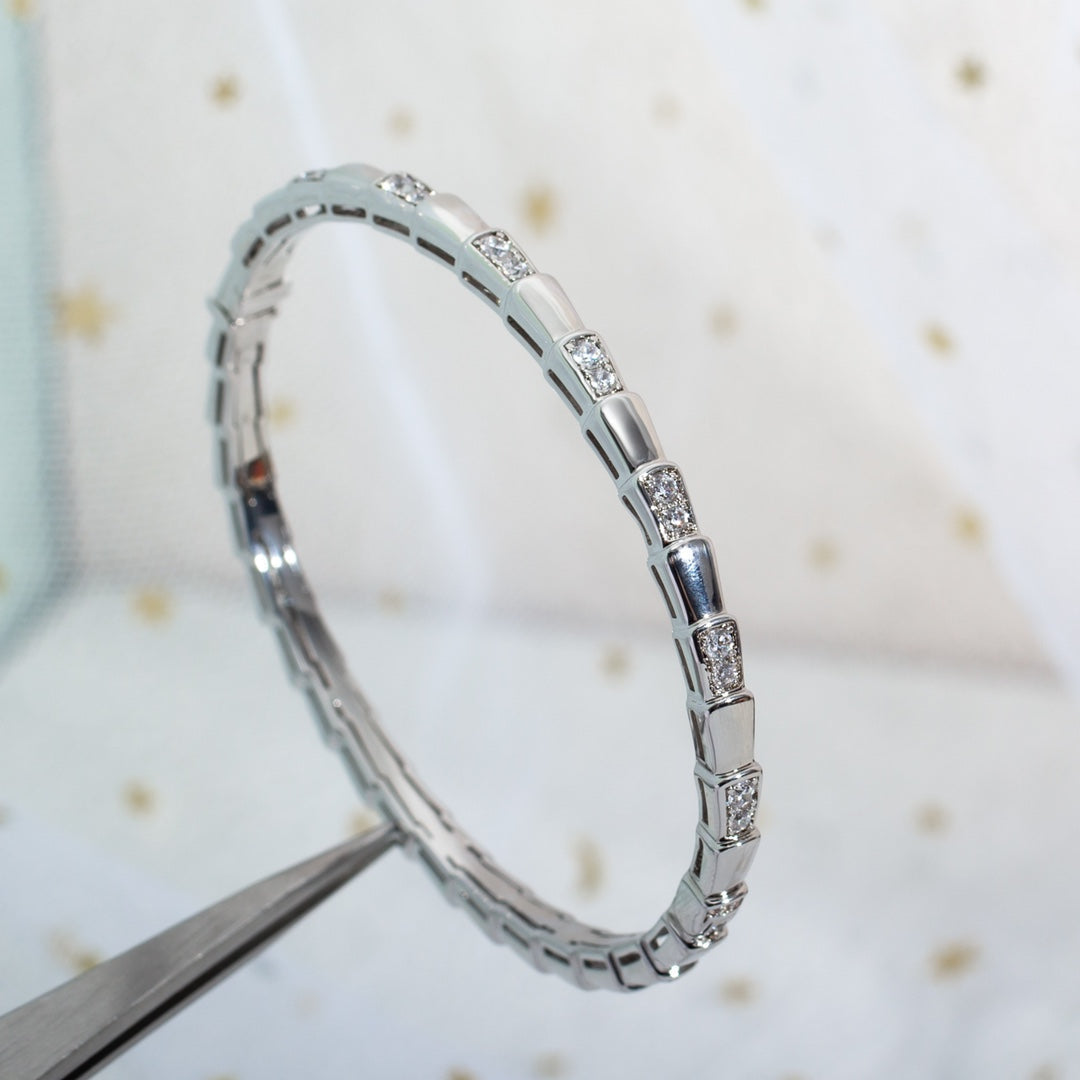 [Vellora Opalyn]SERPENTI BRACELET SILVER DIAMOND