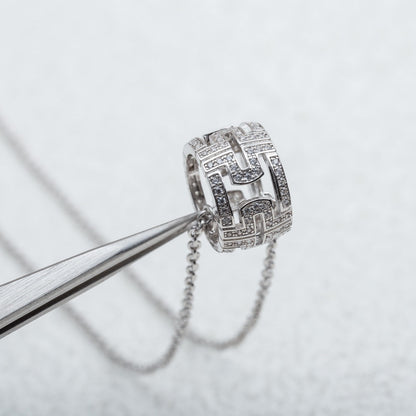 [Vellora Opalyn]PARENTESI NECKLACE SILVER DIAMOND