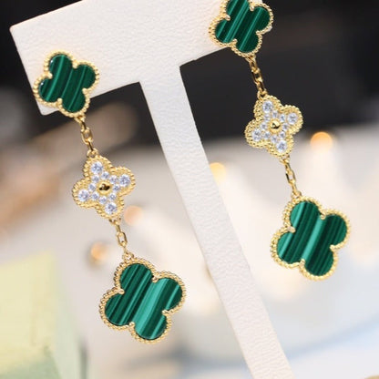 [Vellora Opalyn]CLOVER EARRINGS GOLD MALACHITE DIAMOND 3 MOTIF