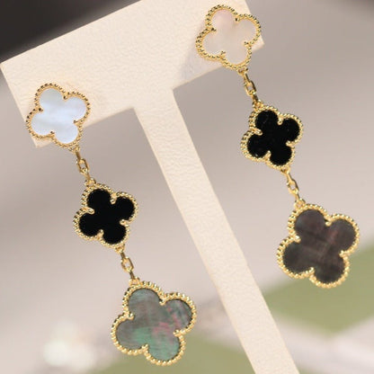 [Vellora Opalyn]CLOVER EARRINGS GOLD ONYX MOP 3 MOTIF
