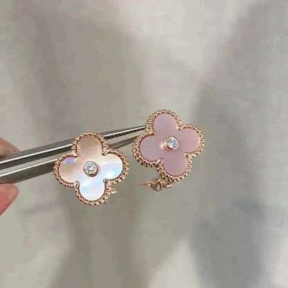 [Vellora Opalyn]CLOVER MEDIUM 1 MOTIFS  PINK MOP DIAMOND EARRINGS