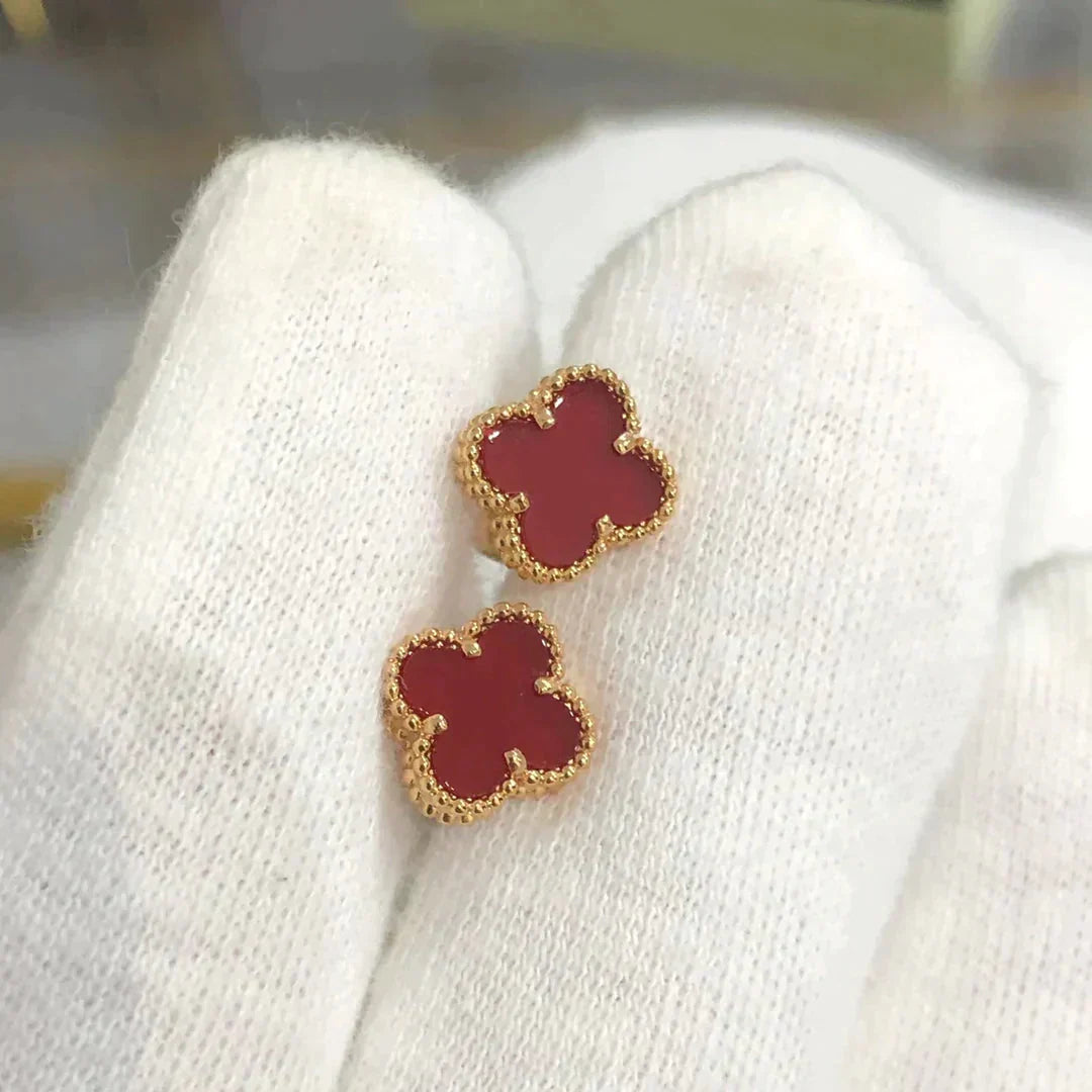 [Vellora Opalyn]CLOVER MINI 9.5MM CARNELIAN EARRINGS