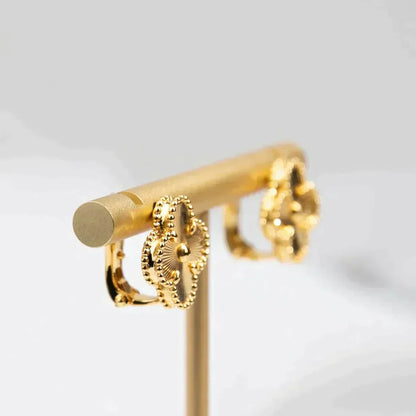 [Vellora Opalyn]CLOVER MEDIUM 1 MOTIFS LASER EARRINGS