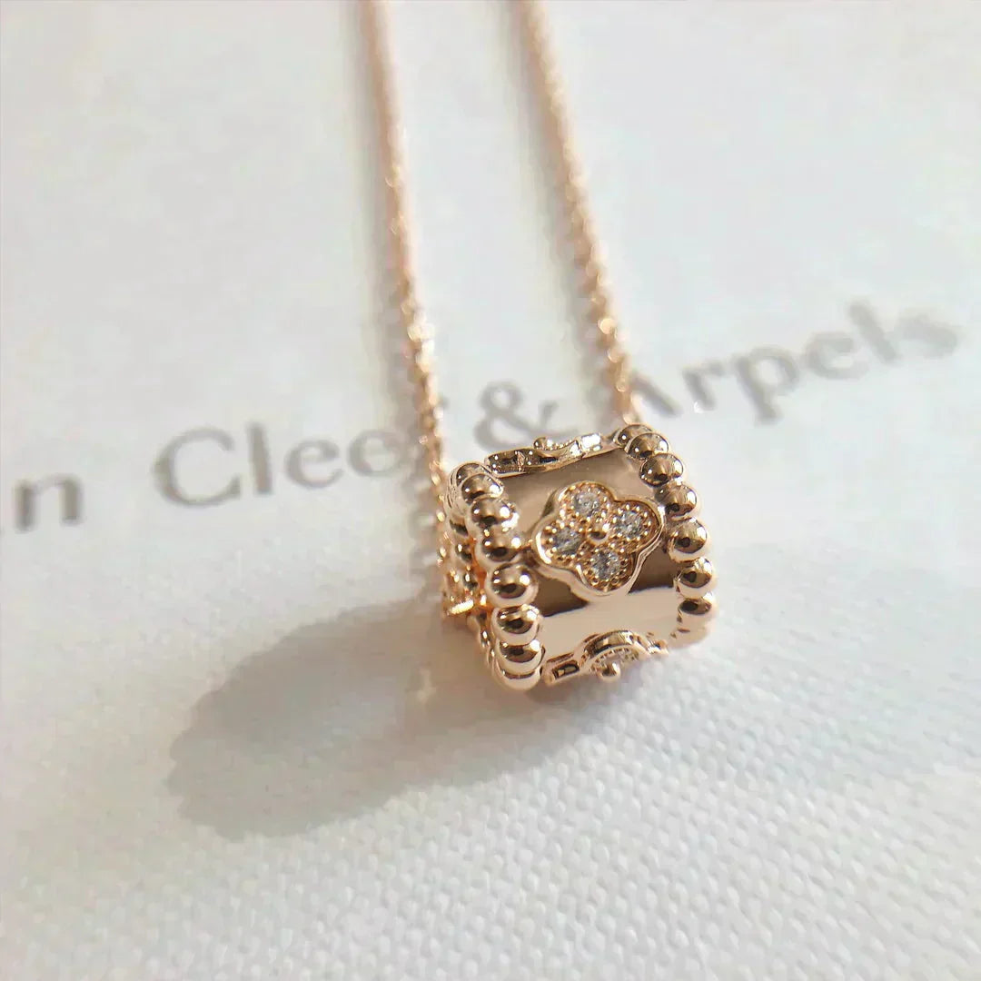 [Vellora Opalyn]PERLEE PEDANT NECKLACE GOLD / ROSE GOLD