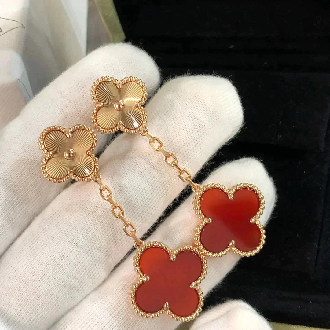 [Vellora Opalyn]CLOVER 2 MOTIF  LASER CARNELIAN EARRINGS