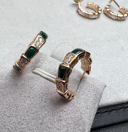 [Vellora Opalyn]SERPENTI MALACHITE PINK GOLD EARRINGS