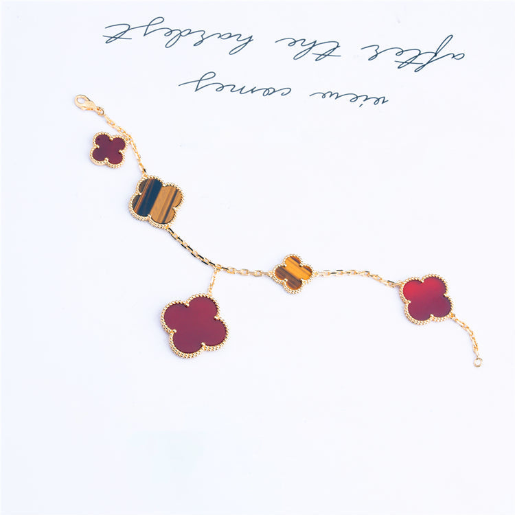 [Vellora Opalyn]CLOVER BRACELET 5 MOTIFS CARNELIAN TIGER EYE