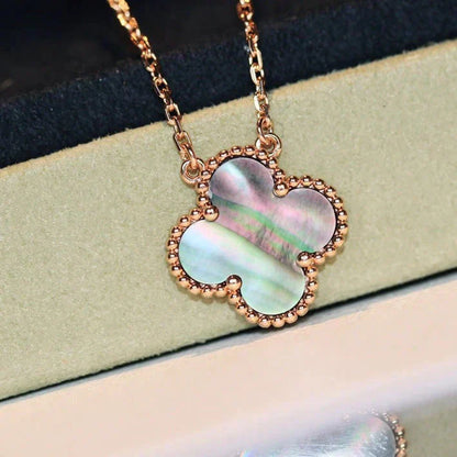 [Vellora Opalyn]CLOVER 15MM  GRAY MOTHER OF PEARL NECKLACE