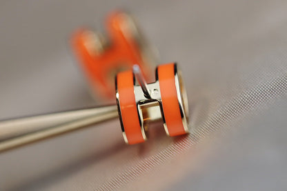 [Vellora Opalyn]MINI POP H EARRINGS ORANGE