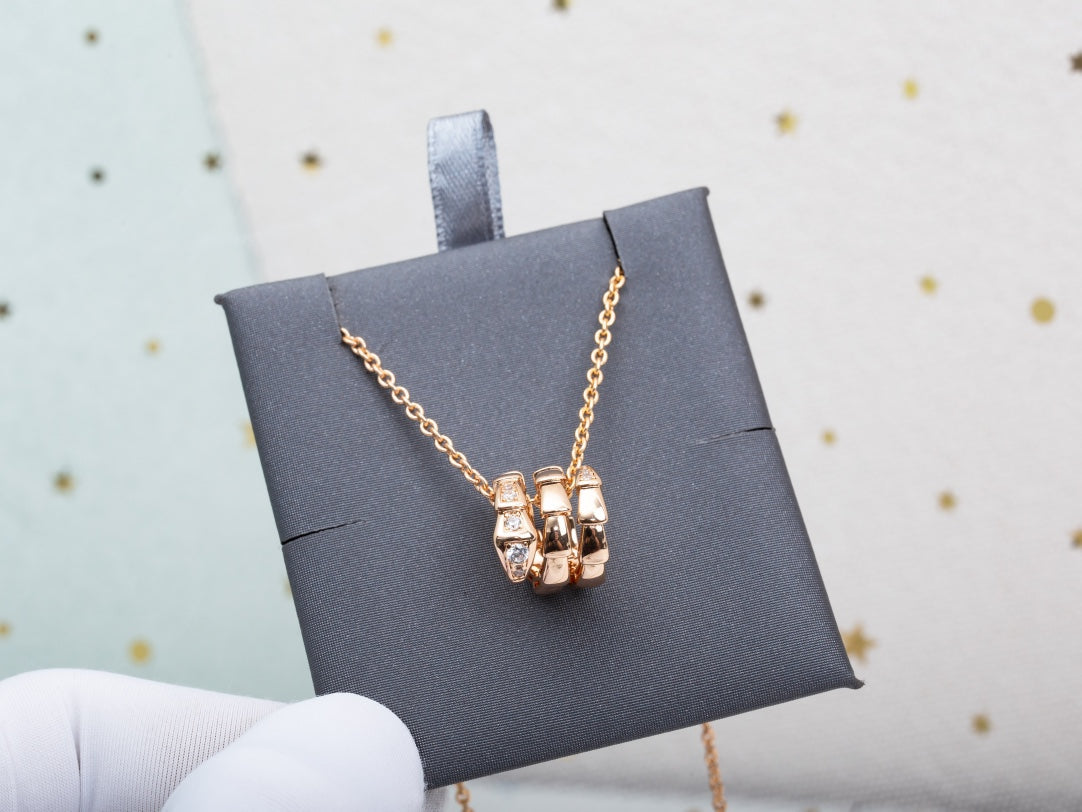 [Vellora Opalyn]SERPENTI PINK GOLD NECKLACE DIAMOND