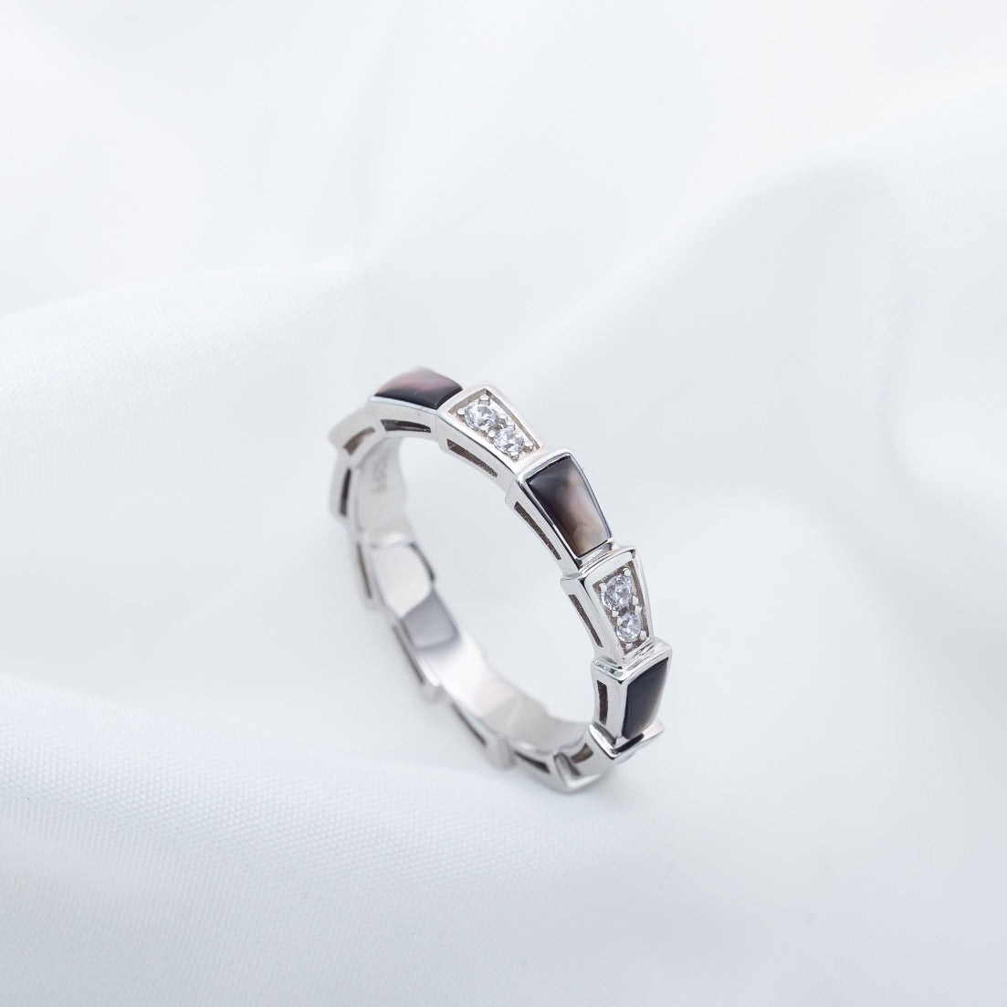 [Vellora Opalyn]SERPENTI RING SILVER  DIAMOND BLACK MOP 3MM