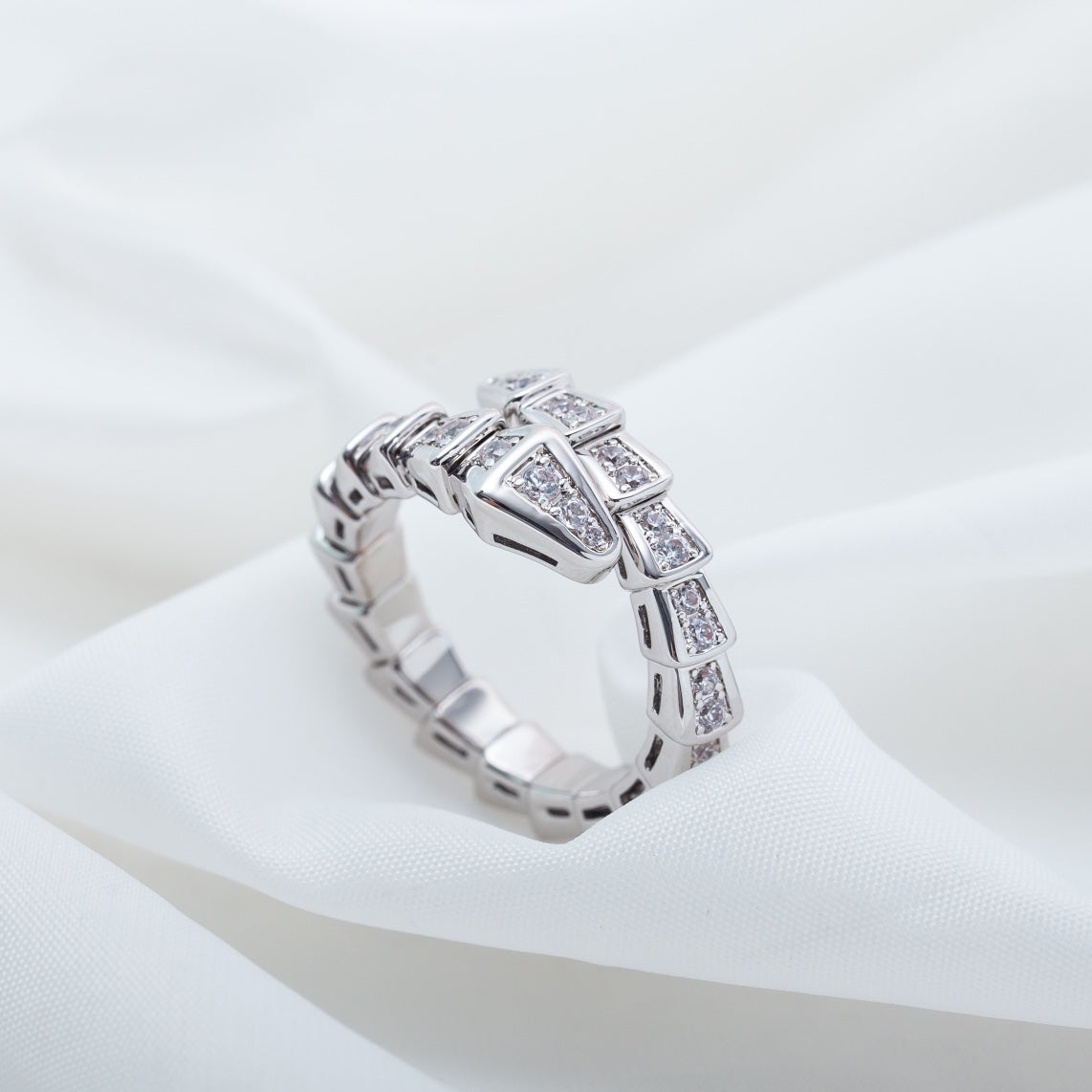[Vellora Opalyn]SERPENTI RING SILVER DIAMOND PAVED 4MM