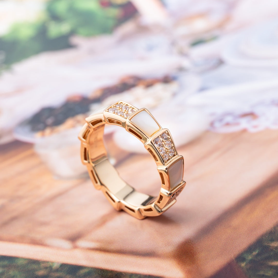 [Vellora Opalyn]SERPENTI RING PINK GOLD MOP DIAMOND PAVED 4MM