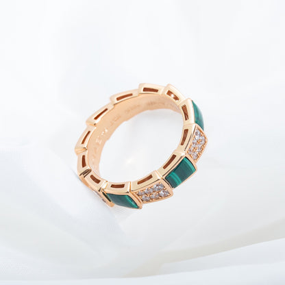 [Vellora Opalyn]SERPENTI RING PINK GOLD MALACHITE DIAMOND PAVED 4MM