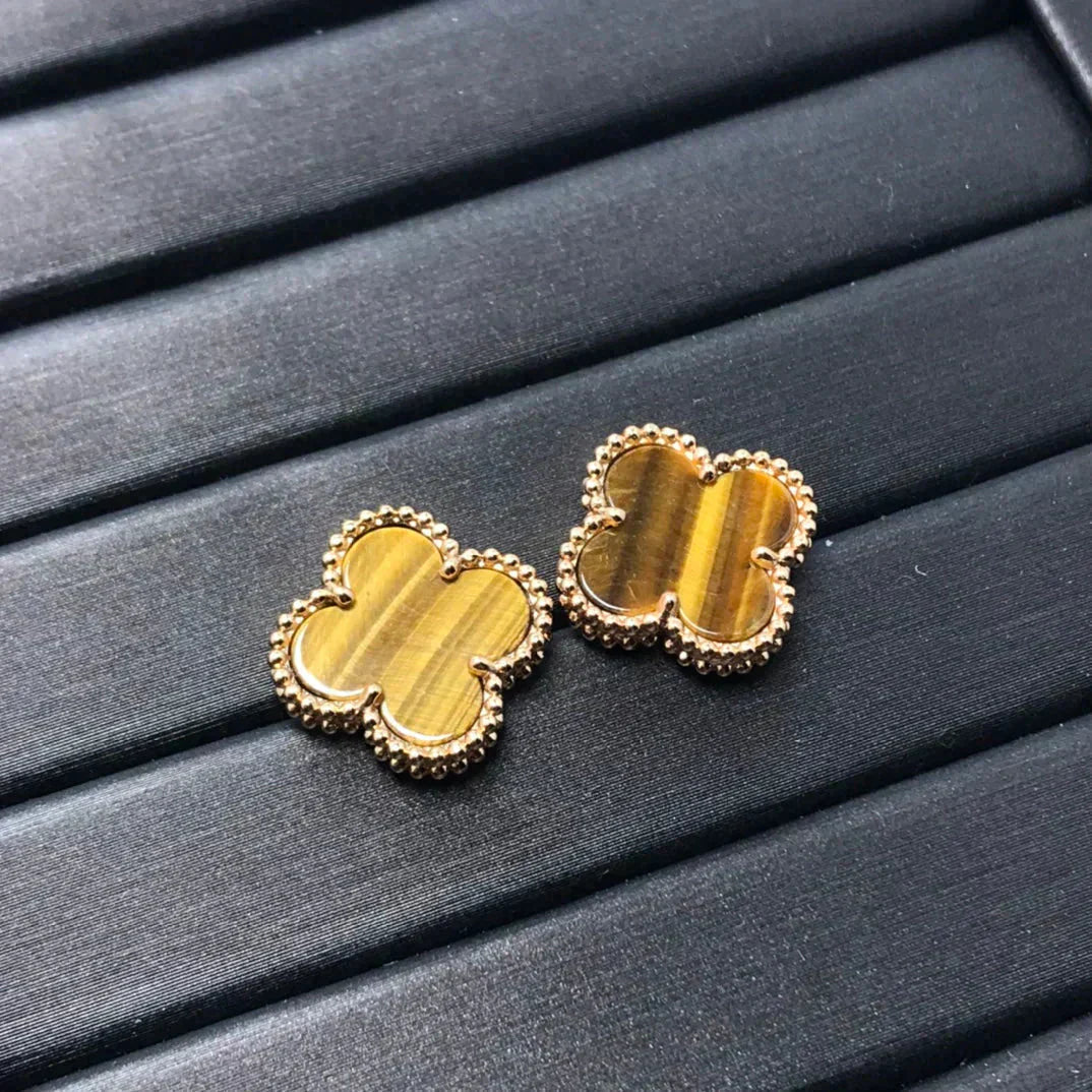 [Vellora Opalyn]CLOVER MEDIUM 1 MOTIFS TIGER EYE EARRINGS
