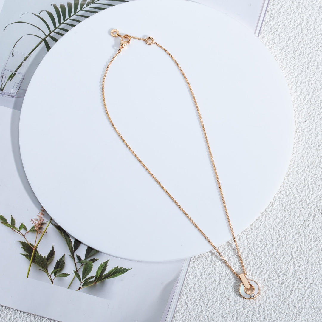 [Vellora Opalyn]GARI NECKLACE PINK GOLD MOP