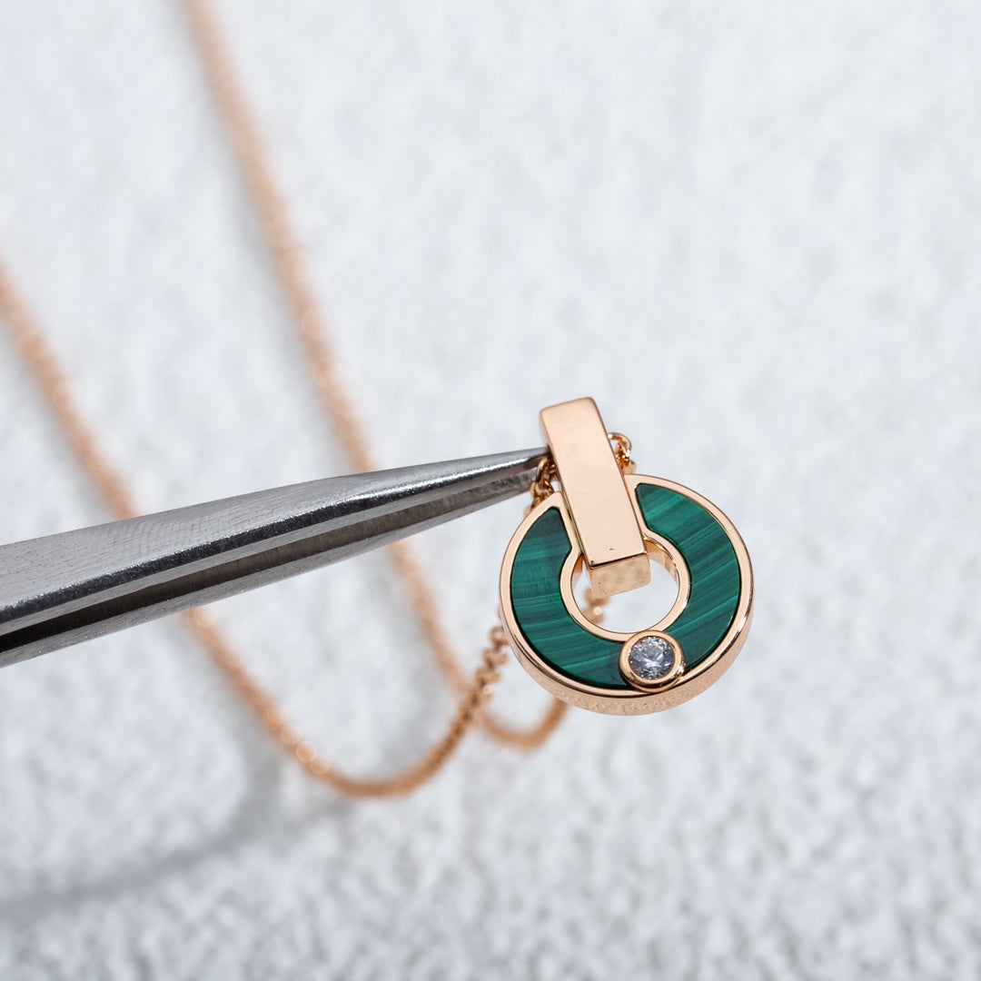 [Vellora Opalyn]GARI NECKLACE PINK GOLD MALACHITE