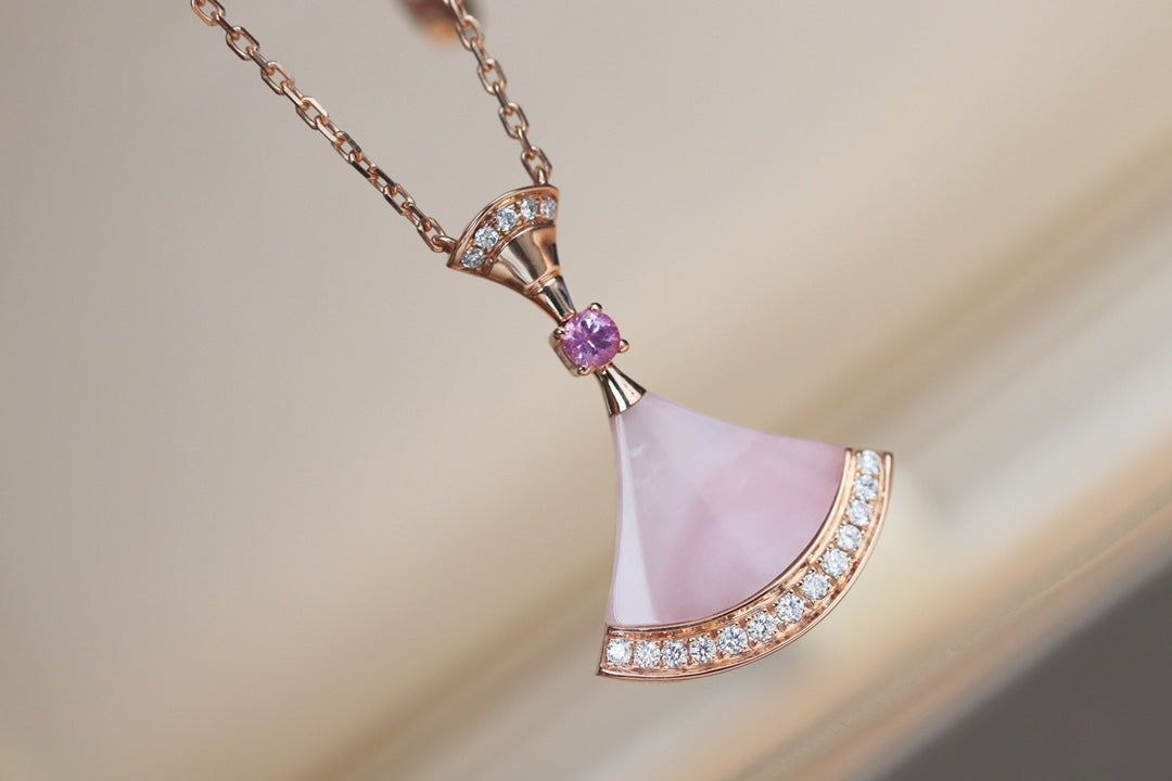 [Vellora Opalyn]DREAM NECKLACE PINK MOP DIAMOND