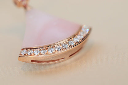 [Vellora Opalyn]DREAM NECKLACE PINK MOP DIAMOND