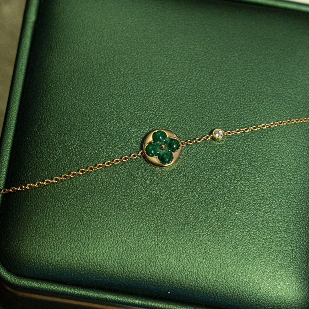 [Vellora Opalyn]SUN MALACHITE 1 DIAMOND PINK GOLD BRACELET
