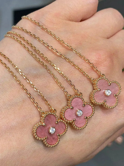 [Vellora Opalyn]CLOVER 15MM DIAMOND RHODONITE NECKLACE