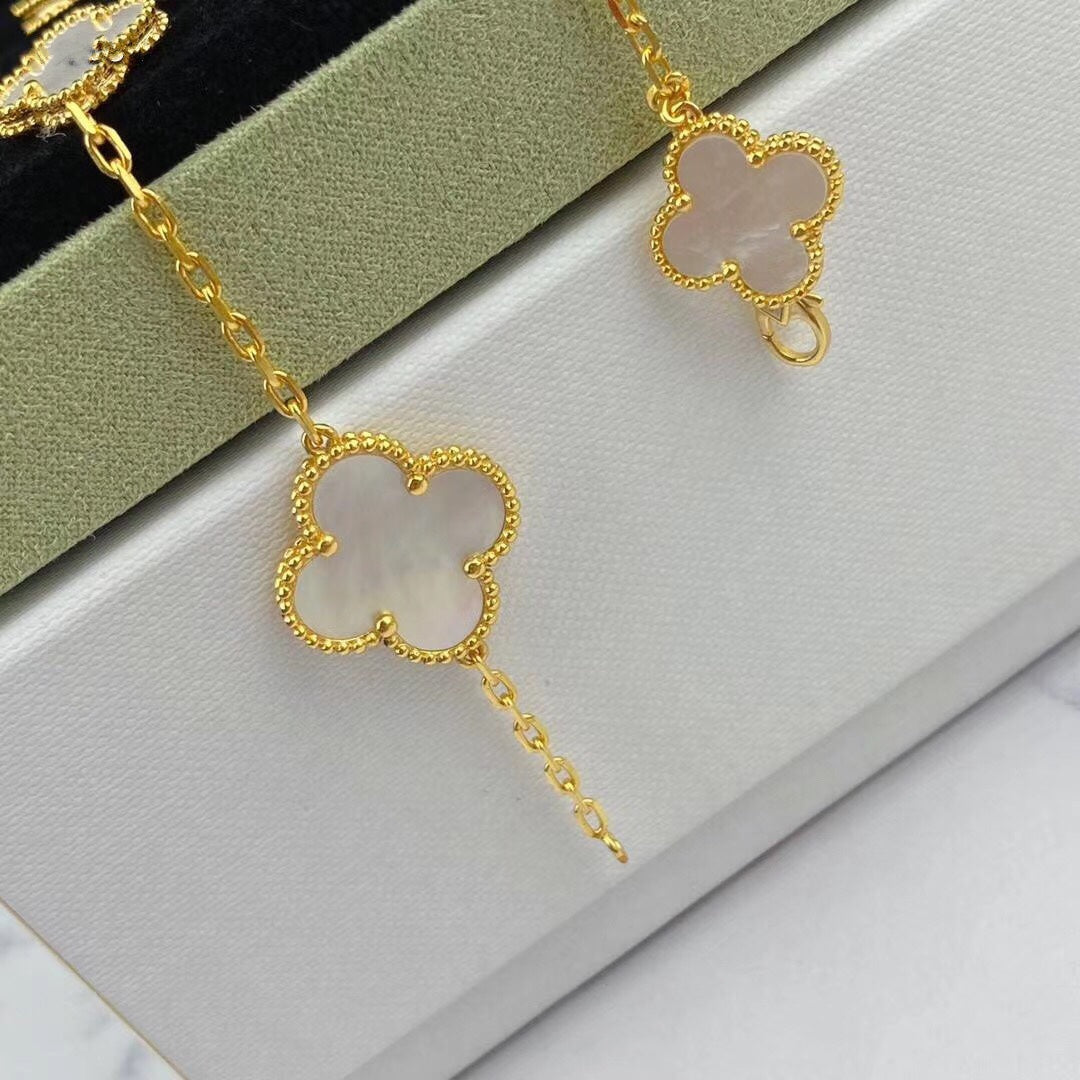 [Vellora Opalyn]MAGIC CLOVER MOP GOLD BRACELET 5 MOTIFS
