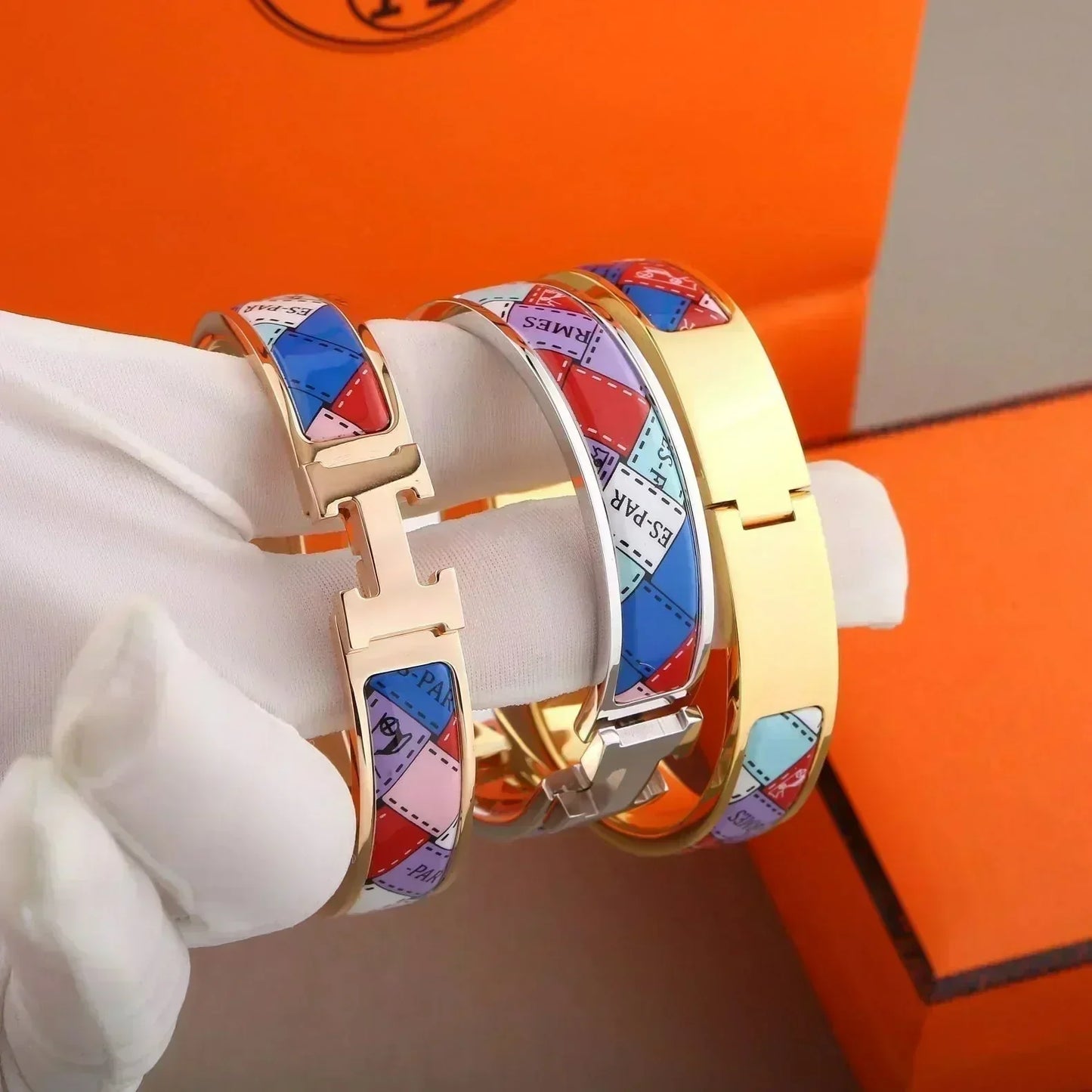 [Vellora Opalyn]H BRACELET DOTTED BORDER 12MM