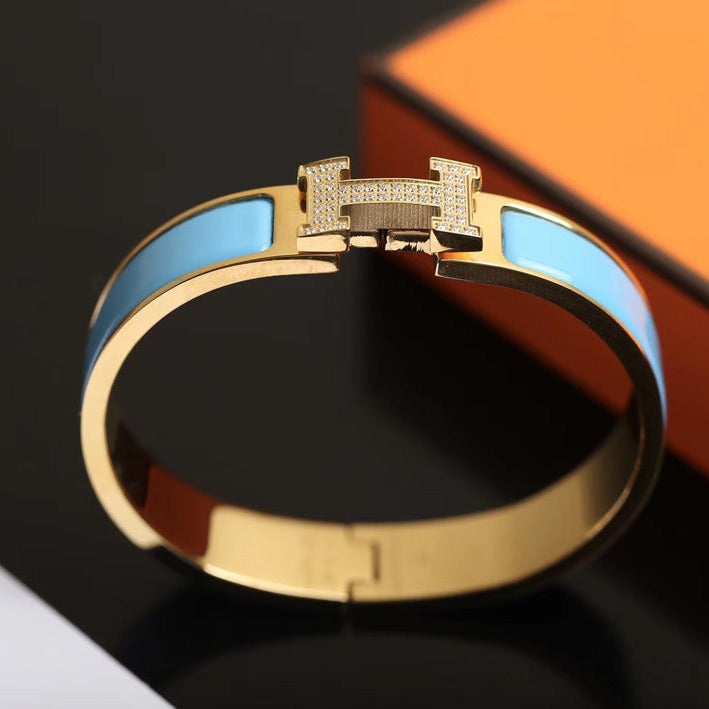 [Vellora Opalyn]H CLOUD BLUE BRACELET GOLD DIAMOND