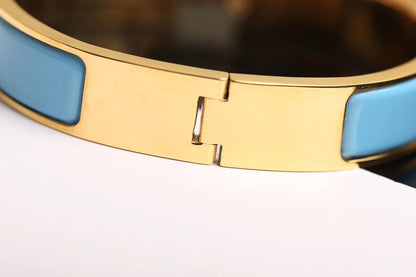 [Vellora Opalyn]H CLOUD BLUE BRACELET GOLD DIAMOND