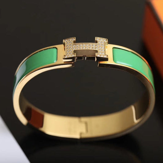 [Vellora Opalyn]H BRACELET GOLD DIAMOND