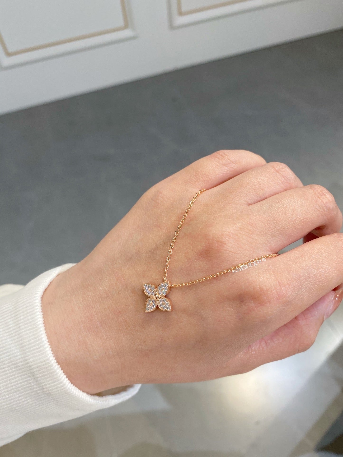 [Vellora Opalyn]STAR DIAMOND NECKALCE