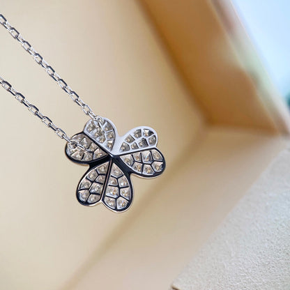 [Vellora Opalyn]CLOVER DIAMOND NECKLACE SILVER