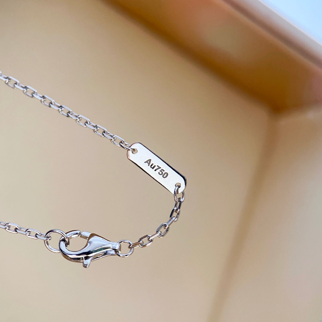 [Vellora Opalyn]CLOVER DIAMOND NECKLACE SILVER
