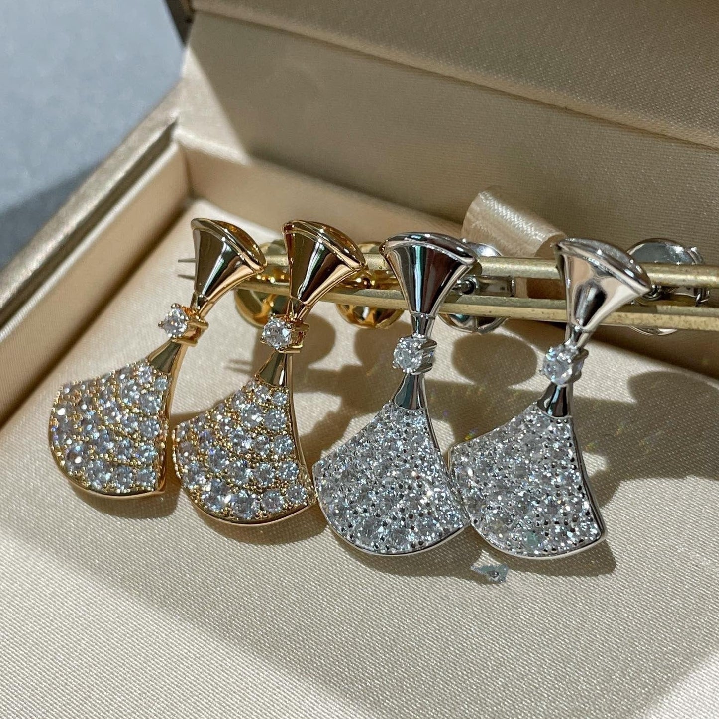 [Vellora Opalyn]DREAM EARRINGS DIAMOND