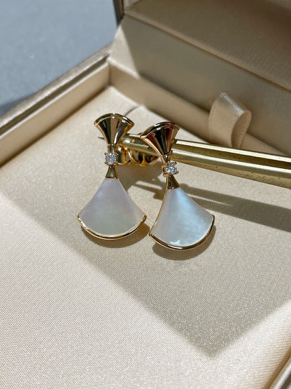[Vellora Opalyn]DREAM MOP 1 DIAMOND EARRINGS