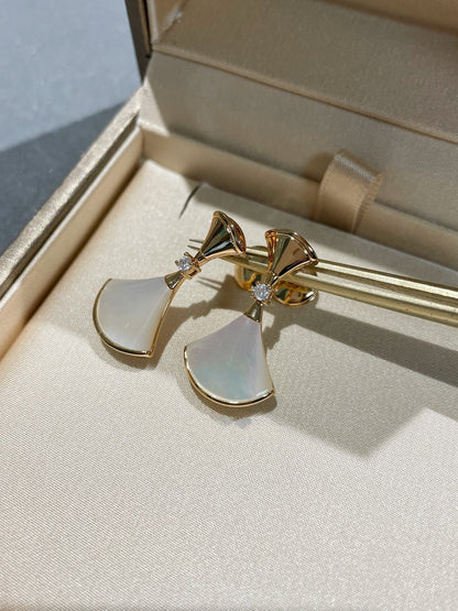 [Vellora Opalyn]DREAM MOP 1 DIAMOND EARRINGS