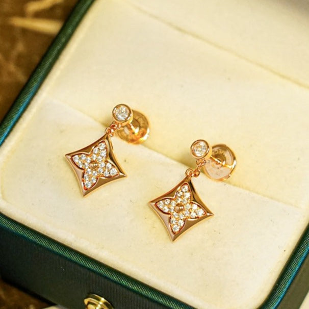 [Vellora Opalyn]STAR DIAMONDS EARRINGS GOLD