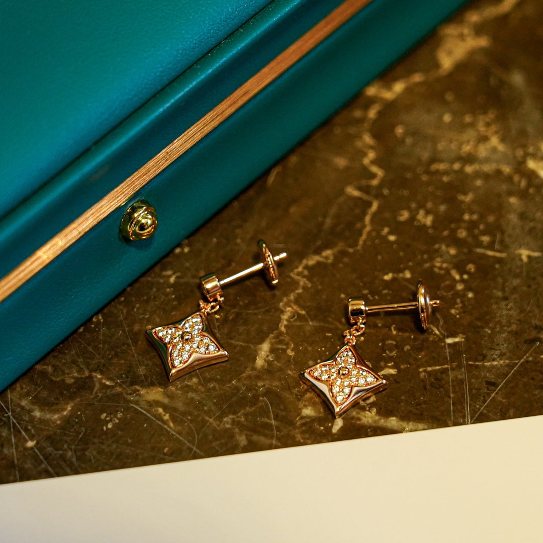 [Vellora Opalyn]STAR DIAMONDS EARRINGS GOLD