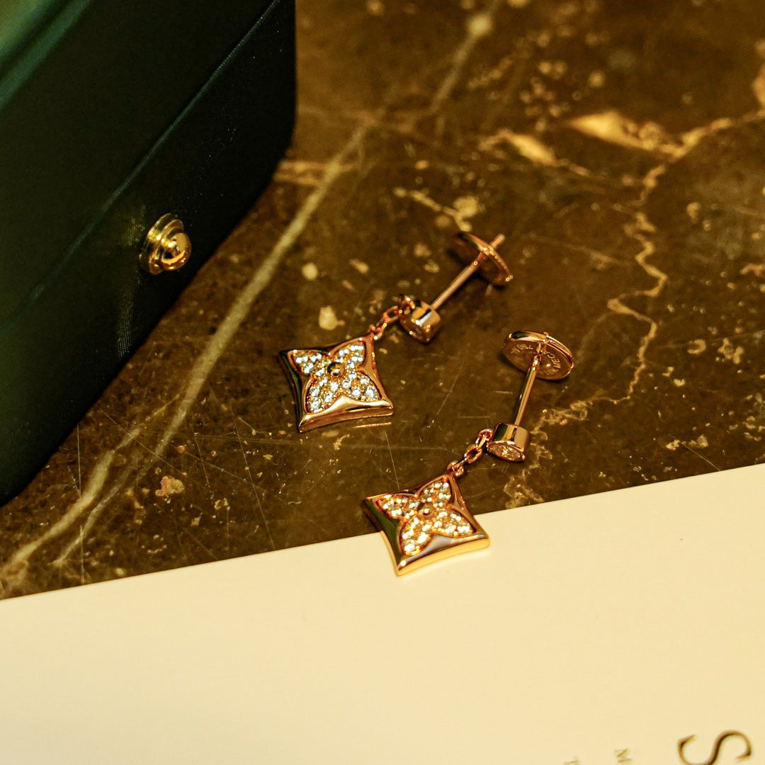 [Vellora Opalyn]STAR DIAMONDS EARRINGS GOLD