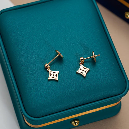 [Vellora Opalyn]STAR EARRINGS GOLD