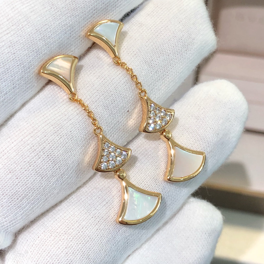 [Vellora Opalyn]DREAM EARRINGS 3 MOTIFS DIAMOND MOP PINK GOLD