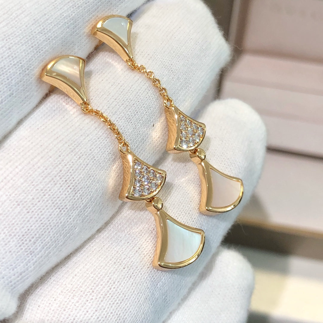[Vellora Opalyn]DREAM EARRINGS 3 MOTIFS DIAMOND MOP PINK GOLD