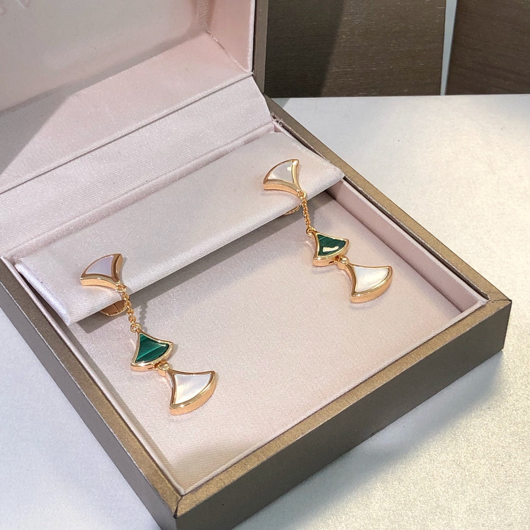 [Vellora Opalyn]DREAM EARRINGS 3 MOTIFS MALACHITE MOP PINK GOLD