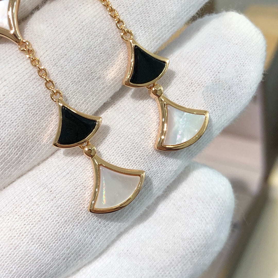 [Vellora Opalyn]DREAM EARRINGS 3 MOTIFS ONYX MOP PINK GOLD