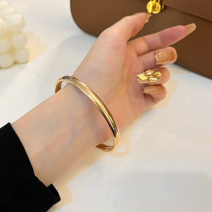 [Vellora Opalyn]PANTHERE GOLD DIAMOND OPEN BRACELET