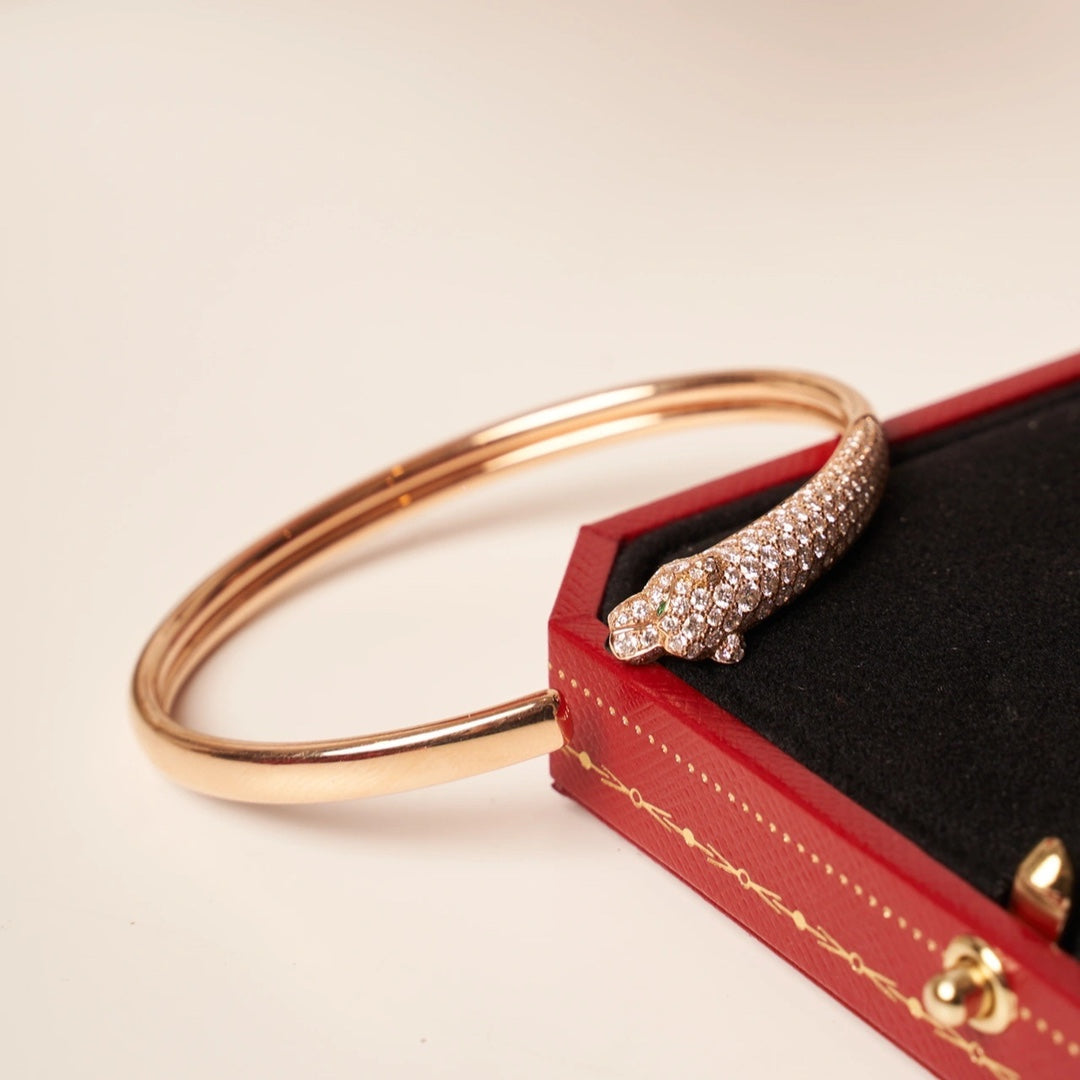 [Vellora Opalyn]PANTHERE ROSE GOLD DIAMOND OPEN BRACELET