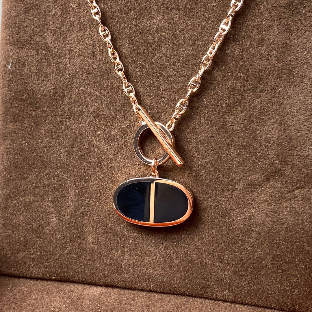 [Vellora Opalyn]CHAINE VERSO BLACK CERAMIC NECKLACE