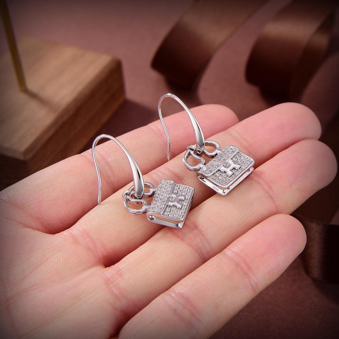 [Vellora Opalyn]KELLY DIAMOND EARRINGS