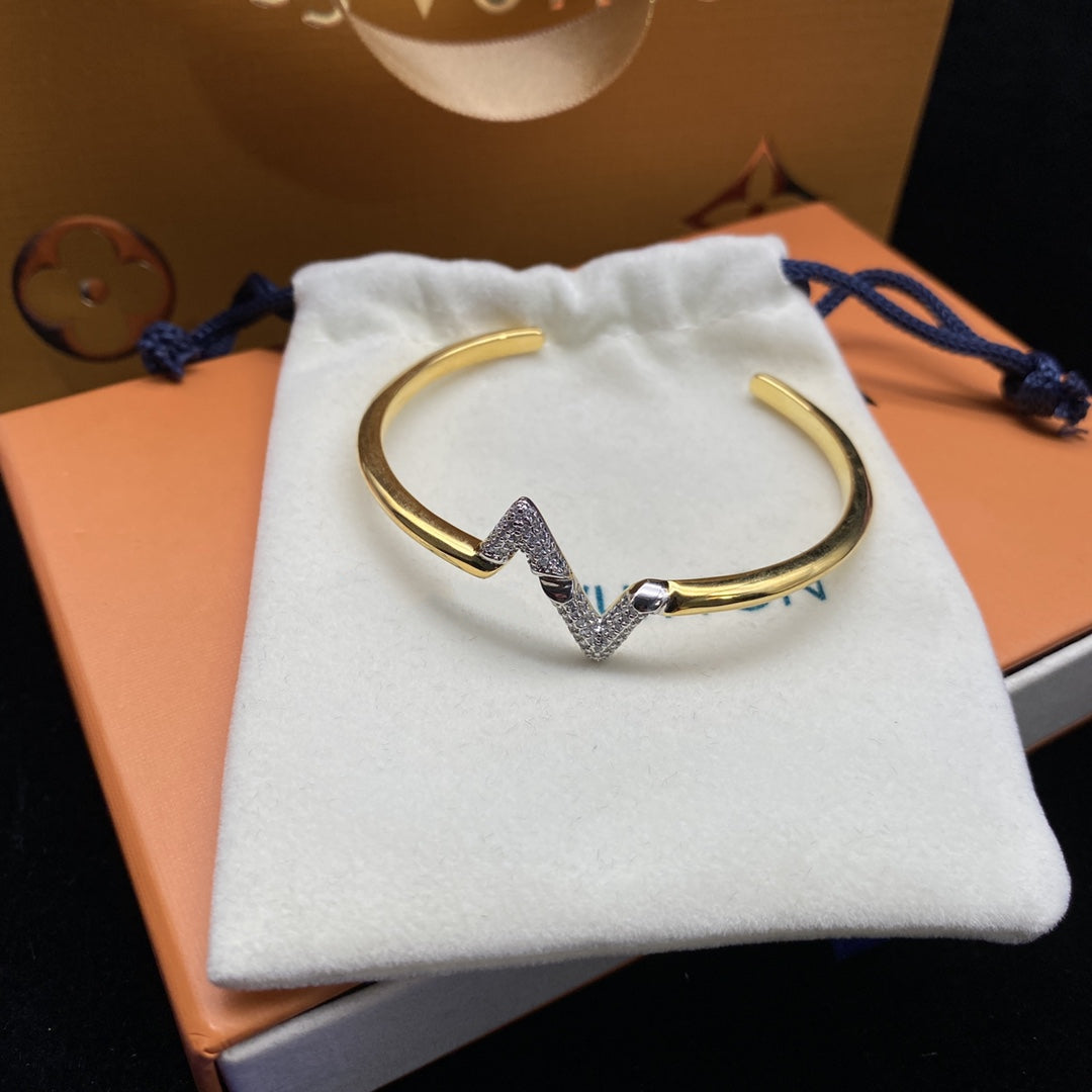 [Vellora Opalyn]VOLTE UPSITE DOWN DIAMOND GOLD OPEN BRACELET